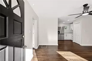2522 Frost Dr SW, Marietta, GA 30008 - Photo 2