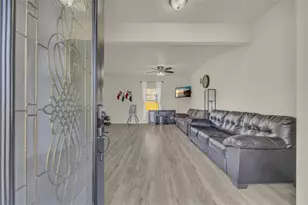 1229 Dianne Dr, Winder, GA 30680 - Photo 4