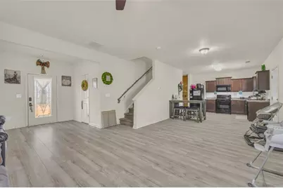 1229 Dianne Drive, Winder, GA 30680 - Photo 8