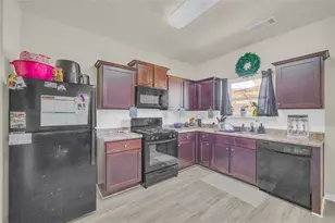 1229 Dianne Dr, Winder, GA 30680 - Photo 10