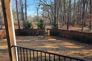 4082 Groveland Park Dr, Powder Springs, GA 30127 - Photo 16