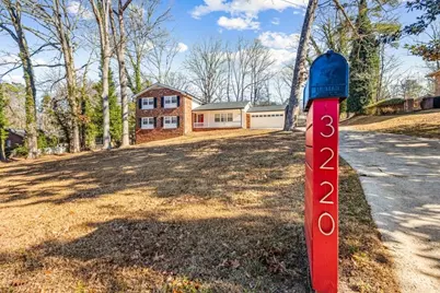 3220 Rockview Drive, Lithonia, GA 30038 - Photo 2