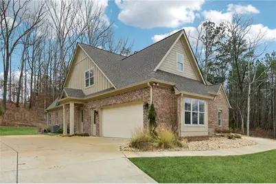 25 Mountain Crest Drive, Oxford, GA 30054 - Photo 2