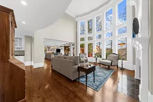 9635 Autry Falls Dr, Alpharetta, GA 30022 - Photo 14