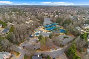 9635 Autry Falls Dr, Alpharetta, GA 30022 - Photo 106