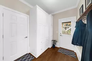 9635 Autry Falls Dr, Alpharetta, GA 30022 - Photo 32