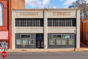 1642 Broad St, Commerce, GA 30529 - Photo 1