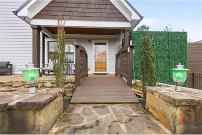 376 Roy Street SW, Atlanta, GA 30310 - Photo 2