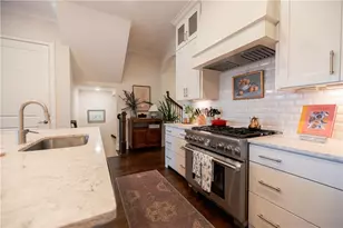 613 Abbington River Ln, Atlanta, GA 30339 - Photo 10