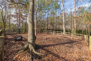 613 Abbington River Ln, Atlanta, GA 30339 - Photo 54