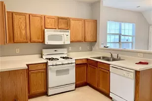 893 Redwood Dr, Norcross, GA 30093 - Photo 4