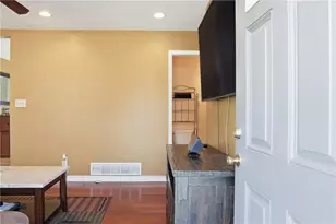 8926 Ashton Rd, Jonesboro, GA 30238 - Photo 2