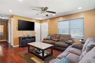 8926 Ashton Rd, Jonesboro, GA 30238 - Photo 4