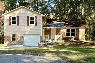 5478 Rocky Pine Dr, Lithonia, GA 30038 - Photo 1