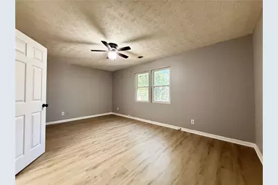 5478 Rocky Pine Dr, Lithonia, GA 30038 - Photo 12