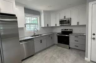 1685 Kinglet Rd, Jonesboro, GA 30238 - Photo 12