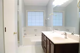 1991 Hollywood Dr, Lawrenceville, GA 30044 - Photo 8