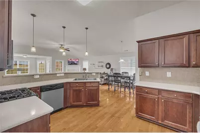 559 Bellbrook Lane, Lawrenceville, GA 30045 - Photo 18