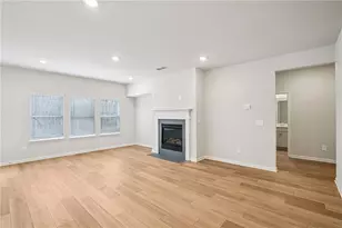 5050 Paravicini Pl, Cumming, GA 30041 - Photo 8