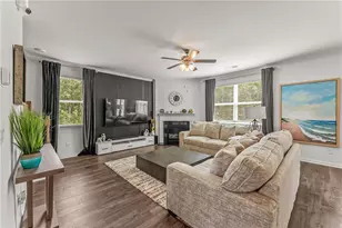 379 Blue Juniper Cir, Loganville, GA 30052 - Photo 6