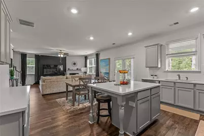 379 Blue Juniper Circle, Loganville, GA 30052 - Photo 2