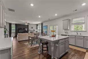 379 Blue Juniper Cir, Loganville, GA 30052 - Photo 2