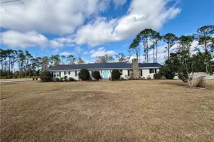 605 Walker St, Douglas, GA 31533 - Photo 1