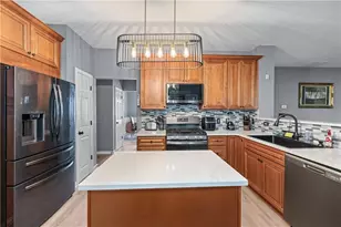 1035 Bridle Path Dr, Lawrenceville, GA 30045 - Photo 10