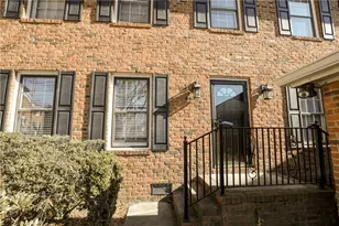 3122 Henderson Walk, Atlanta, GA 30340 - Photo 2