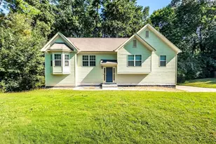 3907 Robin Ct, Acworth, GA 30101 - Photo 1