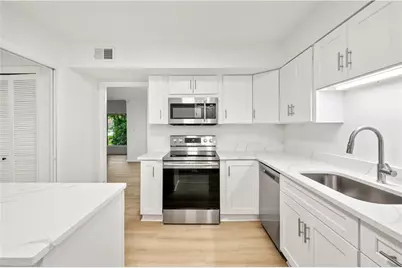 11 Forrest Place, Atlanta, GA 30328 - Photo 12