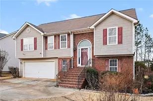 11790 Spring Lake Way, Fayetteville, GA 30215 - Photo 2