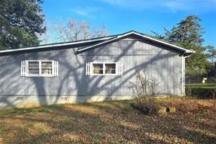 125 Martin Ln, Jefferson, GA 30549 - Photo 4