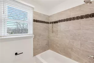 22 Vinson Dr SE, Atlanta, GA 30317 - Photo 18