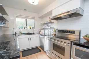 8 Northlake Cir, Peachtree City, GA 30269 - Photo 14