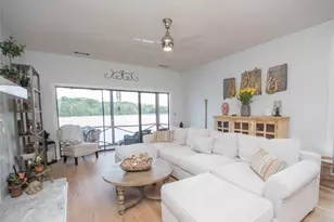 8 Northlake Cir, Peachtree City, GA 30269 - Photo 4