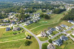 5676 Meadow View Dr, Jefferson, GA 30549 - Photo 2
