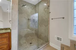 1402 Bromley Dr NE, Snellville, GA 30078 - Photo 16