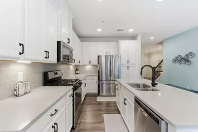 325 Hayden Circle, Woodstock, GA 30189 - Photo 8