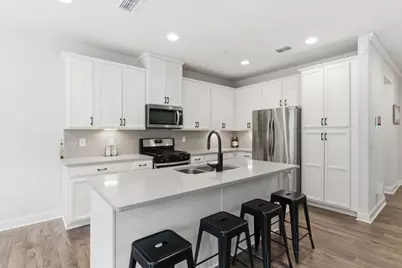 325 Hayden Circle, Woodstock, GA 30189 - Photo 8