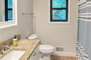 162 Ridgewood Dr, Woodstock, GA 30188 - Photo 16