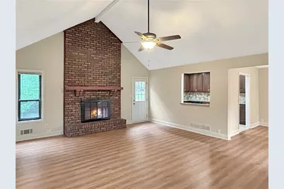 162 Ridgewood Drive, Woodstock, GA 30188 - Photo 6