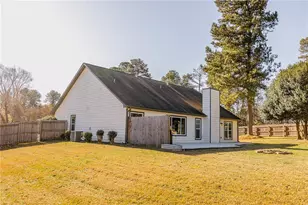 5790 Newberry Point Dr, Flowery Branch, GA 30542 - Photo 46