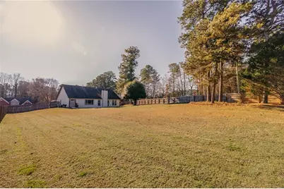 5790 Newberry Point Drive, Flowery Branch, GA 30542 - Photo 52