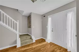 7546 Mountain Creek Bluff, Lithonia, GA 30058 - Photo 10