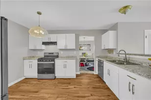 7546 Mountain Creek Bluff, Lithonia, GA 30058 - Photo 18