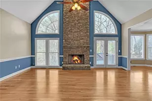 105 Kensington Pond Ct, Roswell, GA 30075 - Photo 44