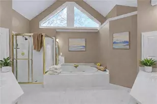 105 Kensington Pond Ct, Roswell, GA 30075 - Photo 18