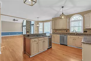 105 Kensington Pond Ct, Roswell, GA 30075 - Photo 52