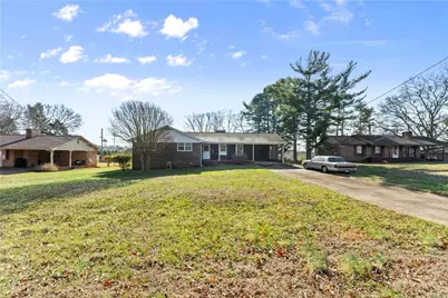 3750 Robinson Drive, Oakwood, GA 30566 - Photo 6